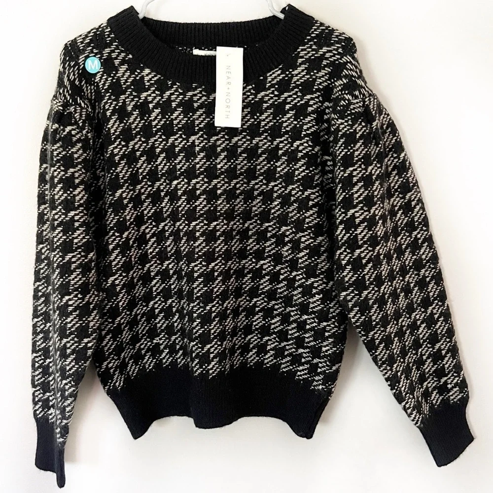 NWT Lush Houndstooth Crew Neck Sweater Medium Preppy Academia Office Career